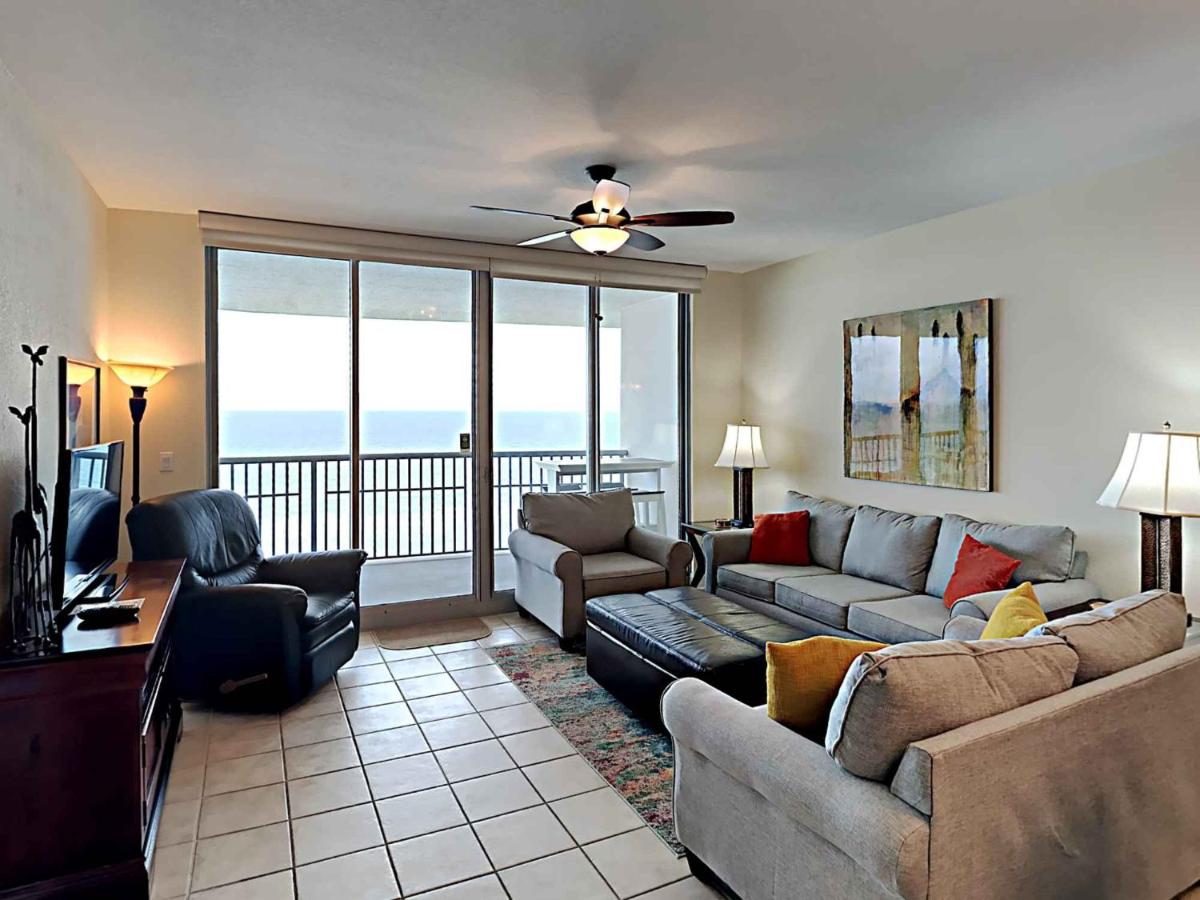 Emerald Dolphin #1630 - B&B Pensacola Beach