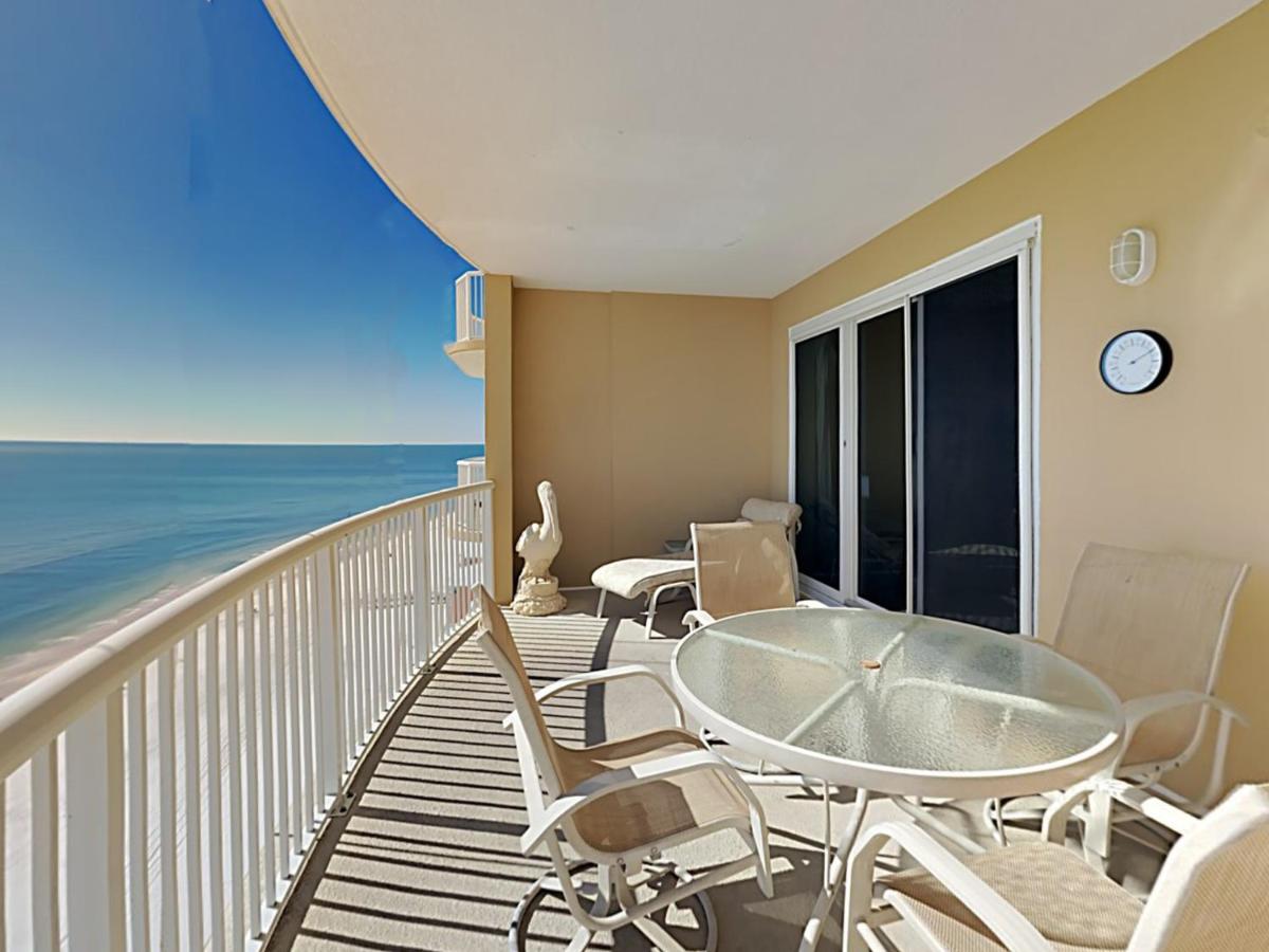 Island Royale Penthouse #405 - B&B