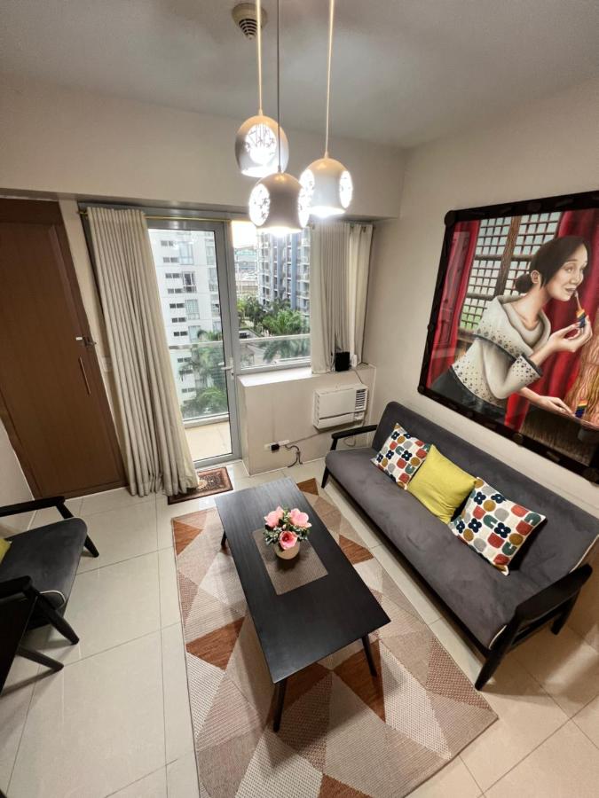 B&B Manila - Resorts World Condo - Bed and Breakfast Manila