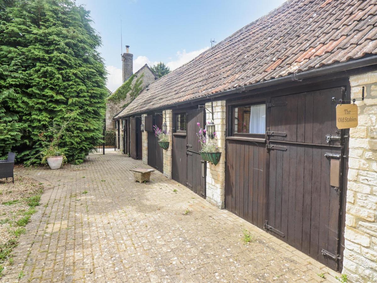 B&B Chippenham - The Old Stables - Bed and Breakfast Chippenham