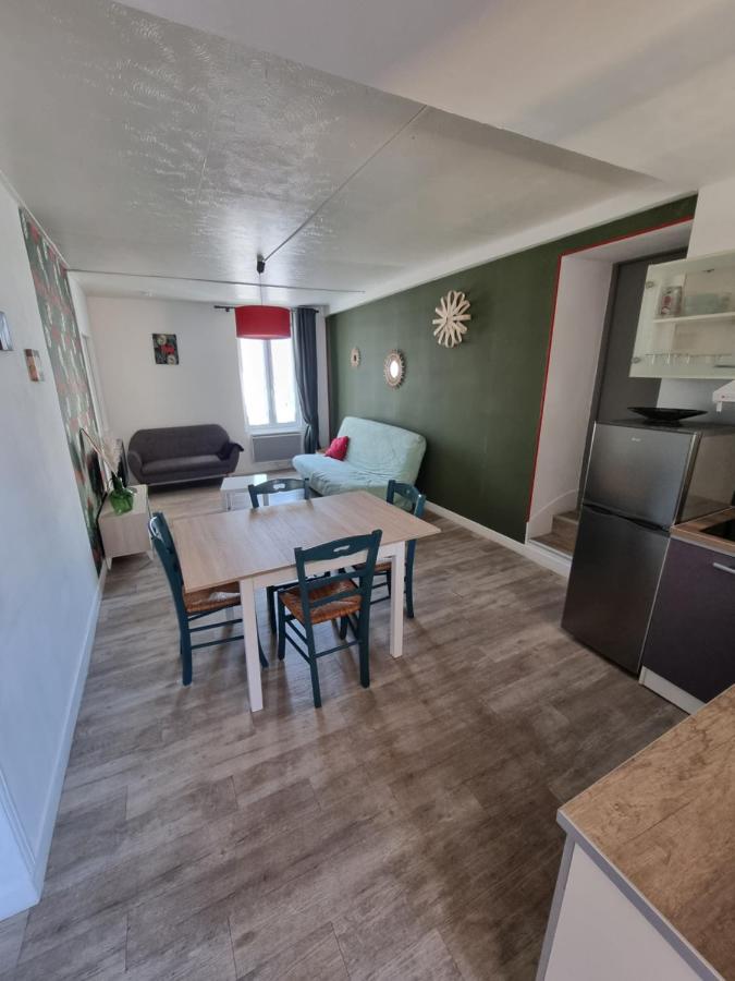 Joli appart. 2 à 8 pers. a 20 min du futuroscope - B&B Châtellerault