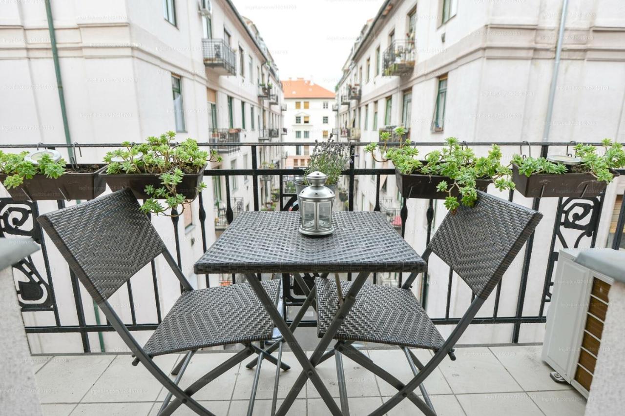 Raday Bobo - B&B Budapest