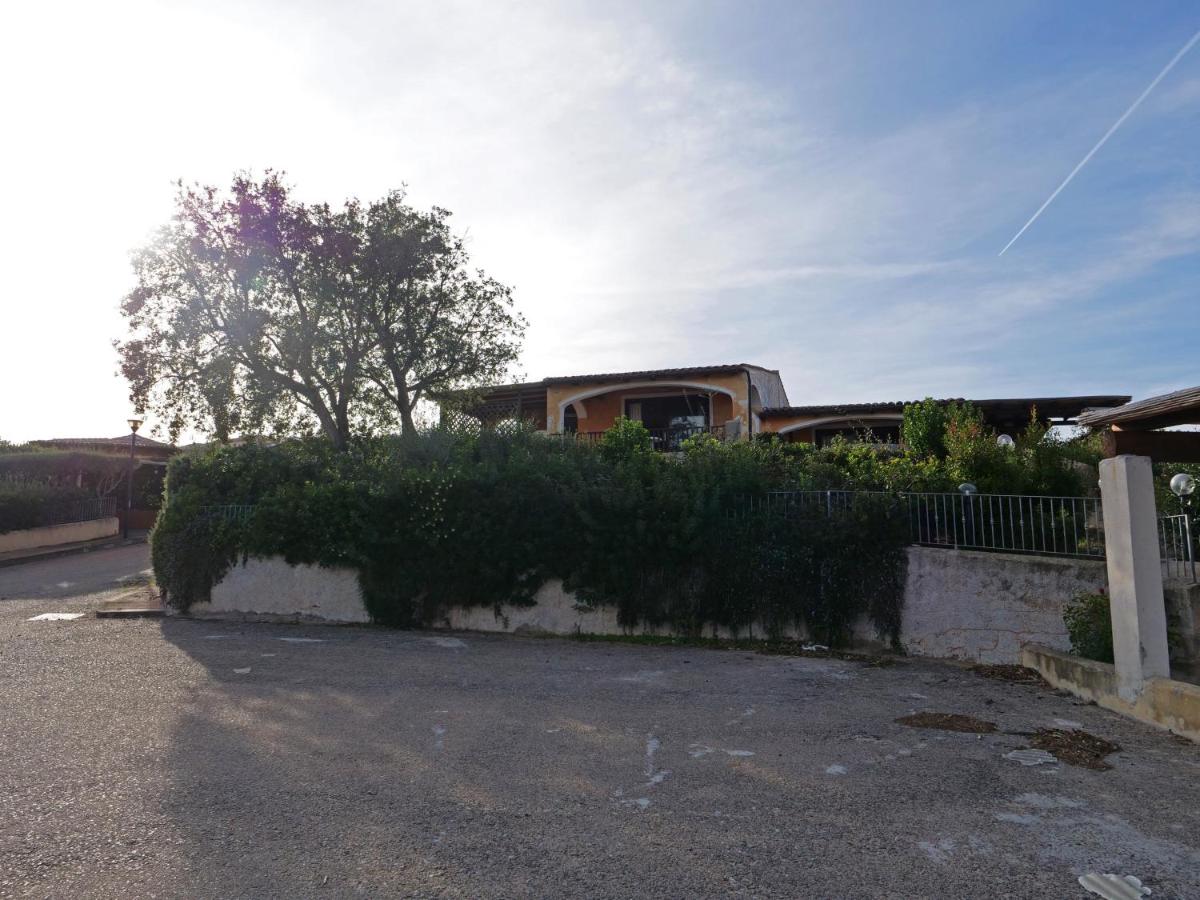 Vista sul mare e tavolara BudoniAffitti - B&B Porto San Paolo