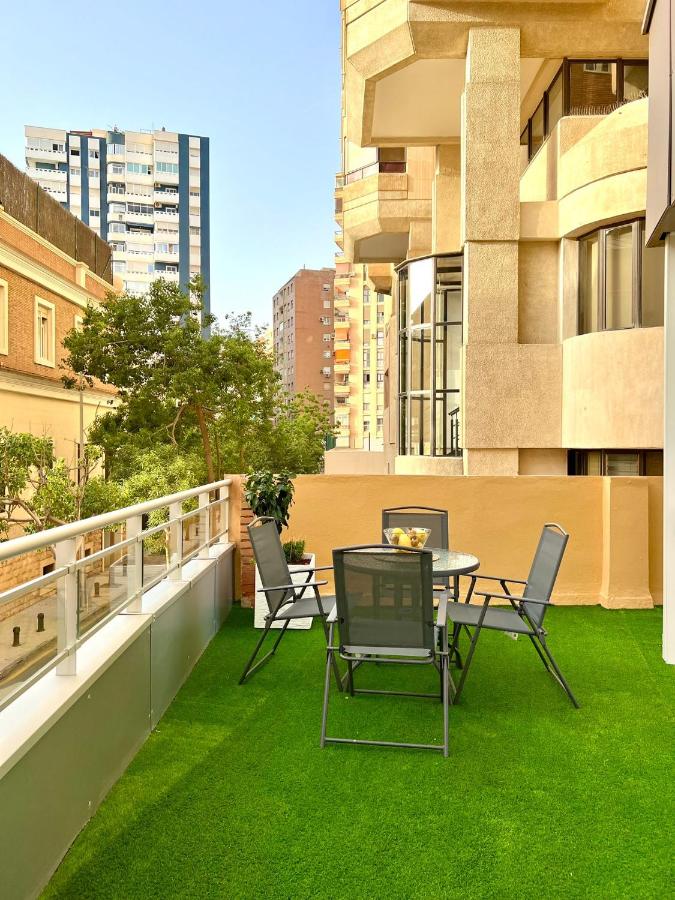Malagueta beach II & Private Terrace by ELE Apartments - Chambres d’hôtes Málaga
