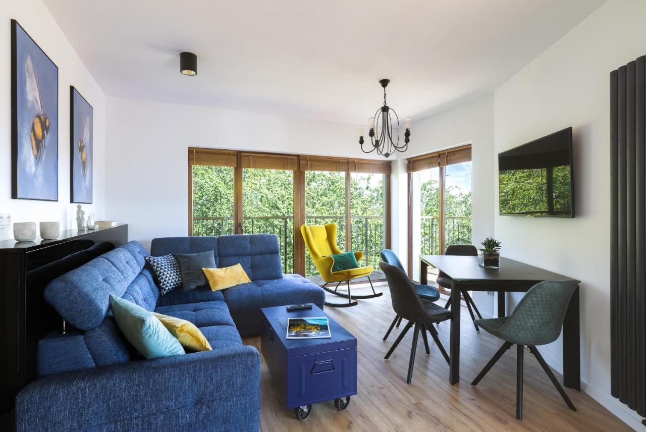 Słoneczny apartament z widokiem na góry - B&B