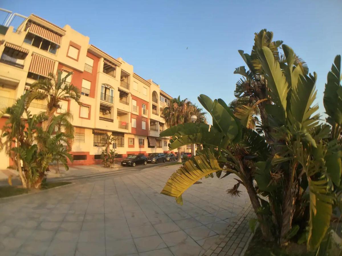 B&B Calahonda - Apartamento Playa Calahonda El Farillo con terraza - Bed and Breakfast Calahonda