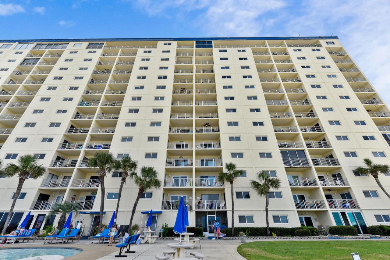 Regency Towers #514 by Book That Condo - B&B