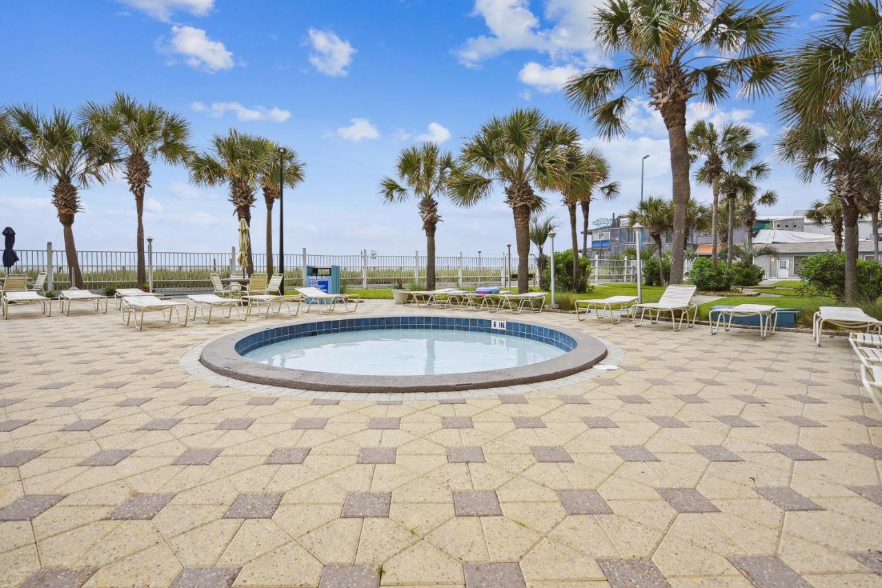 The Summit #501 by Book That Condo - B&B Panama City Beach