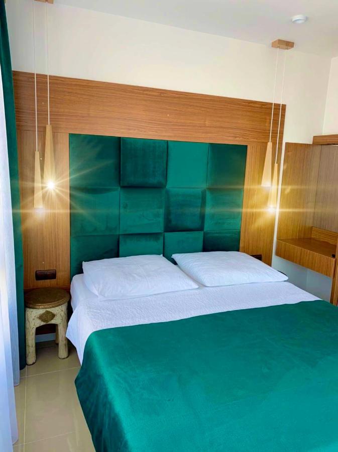 Golden View przy samym Morzu Plaży - B&B