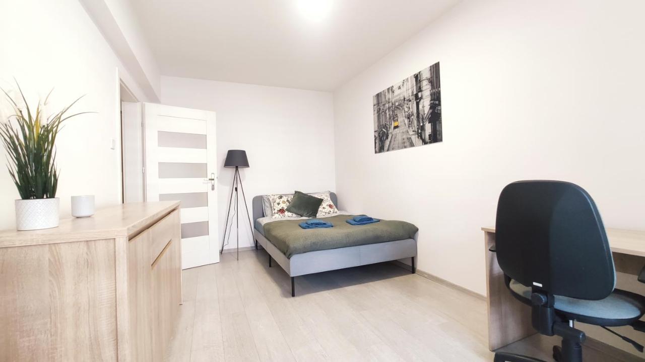 Dąbska 18D by Homeprime - Ferienwohnung Krakau