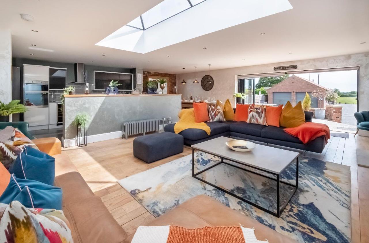 The Stables Luxury House with Hot tub - B&B York