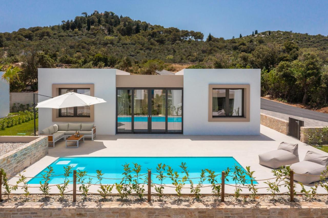 Villa con Piscina Privata