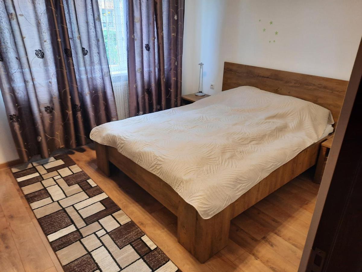 Apartament zona centrala - Bed and Breakfast