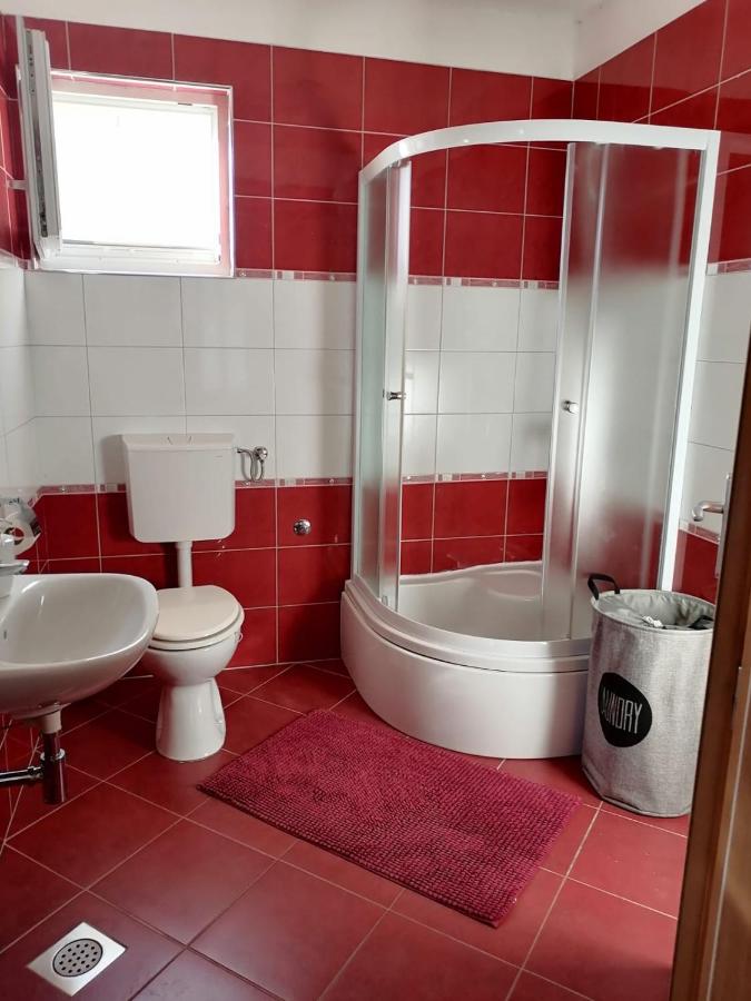 Appartamento con 2 Camere da Letto