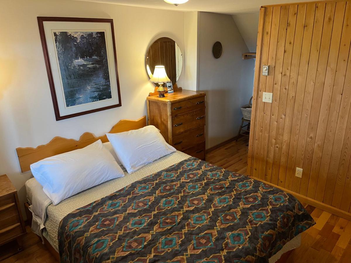 Kamer met Queensize Bed