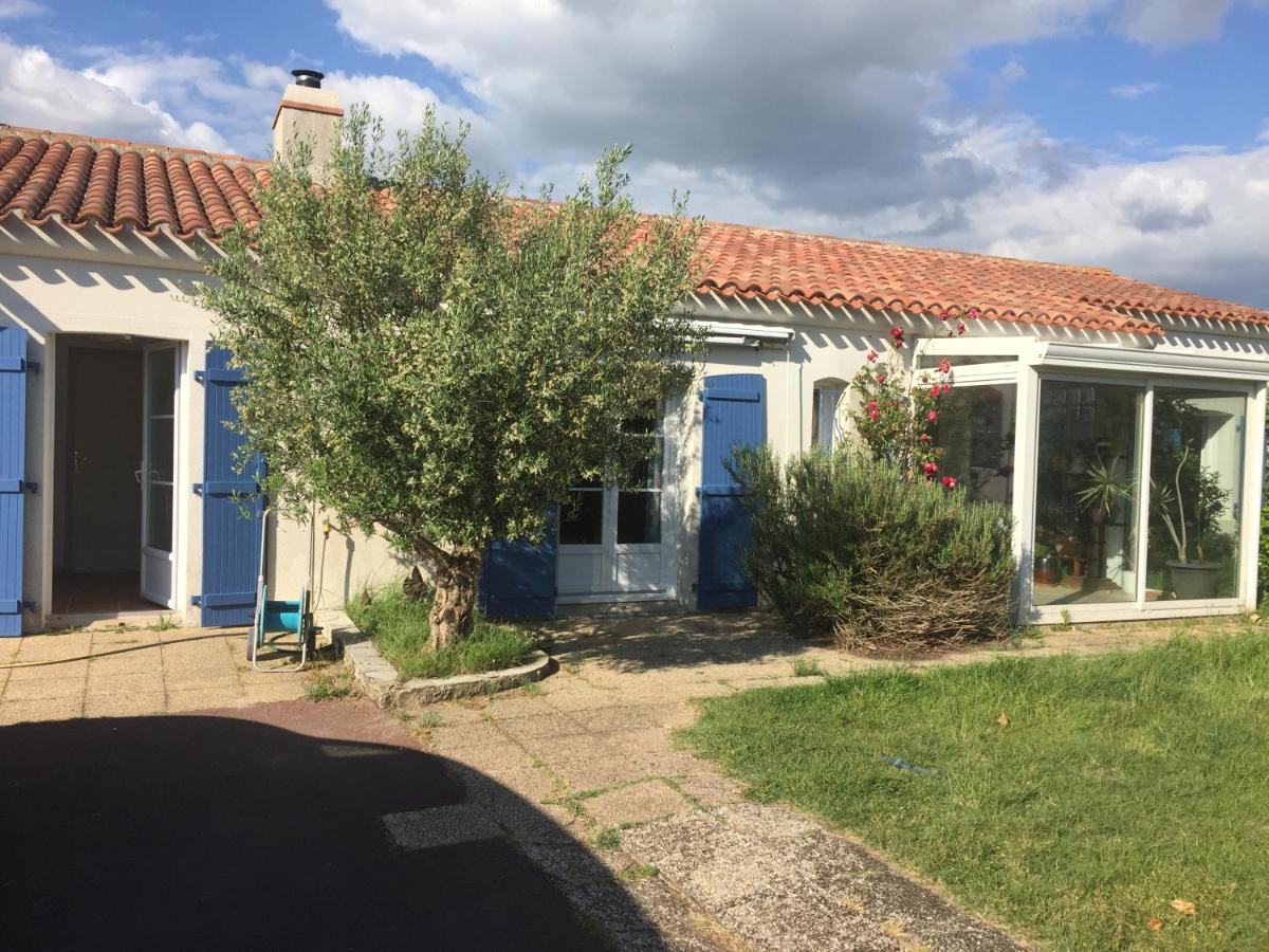 Belle villa avec piscine classée 3 étoiles - Ferienwohnung