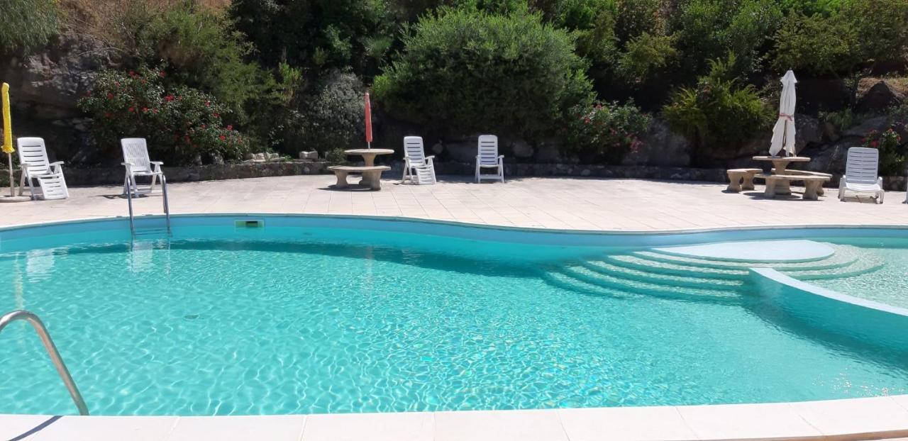 B&B Castelsardo - Quiet with a big pool and a Spectacular view. - Bed and Breakfast Castelsardo