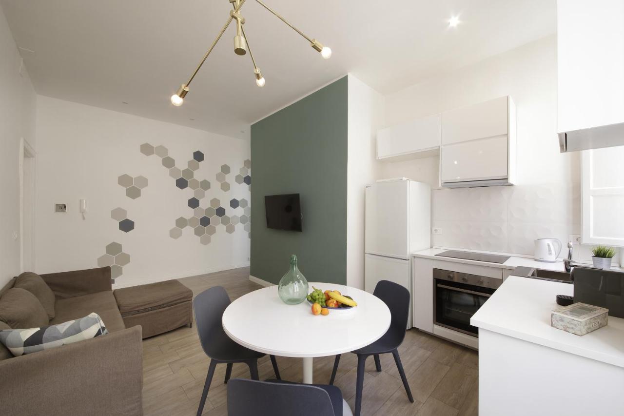 Green House - 1 Min dal Mare-Vicinissimo ad Ortigia e al Teatro-parcheggio fuori ZTL in strada gratuito - Bed and Breakfast Syracuse