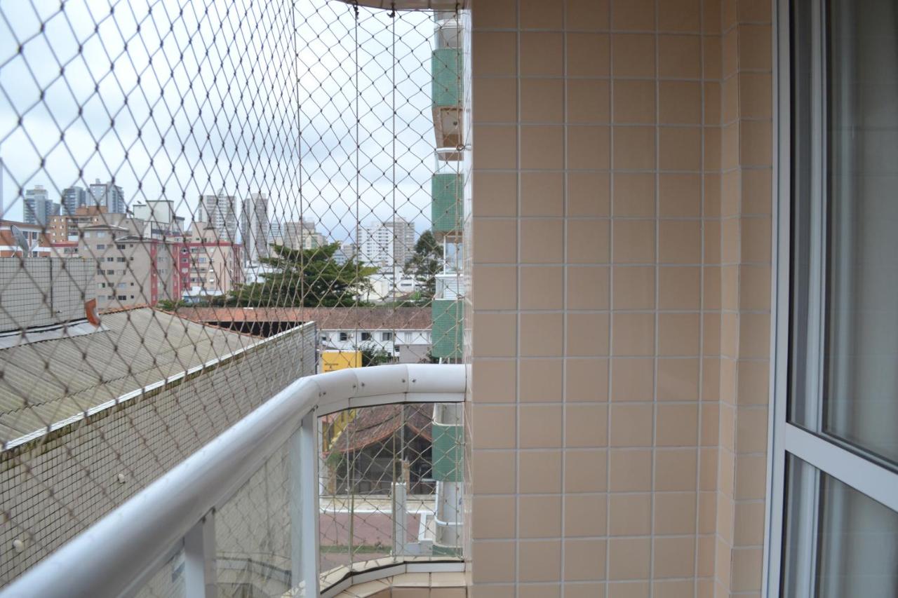 Apto Canto do Forte, iluminado e arejado. - B&B