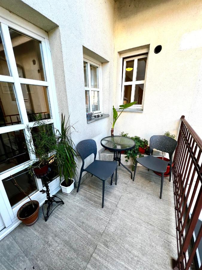 Central Park Residence - Bed and Breakfast Belgrado