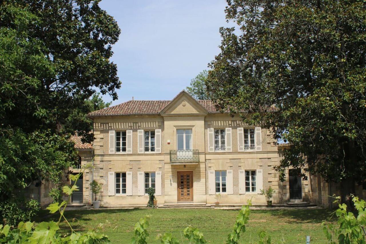 B&B Saint-Jean-de-Blaignac - Malis Castera Le Petit Château - Bed and Breakfast Saint-Jean-de-Blaignac