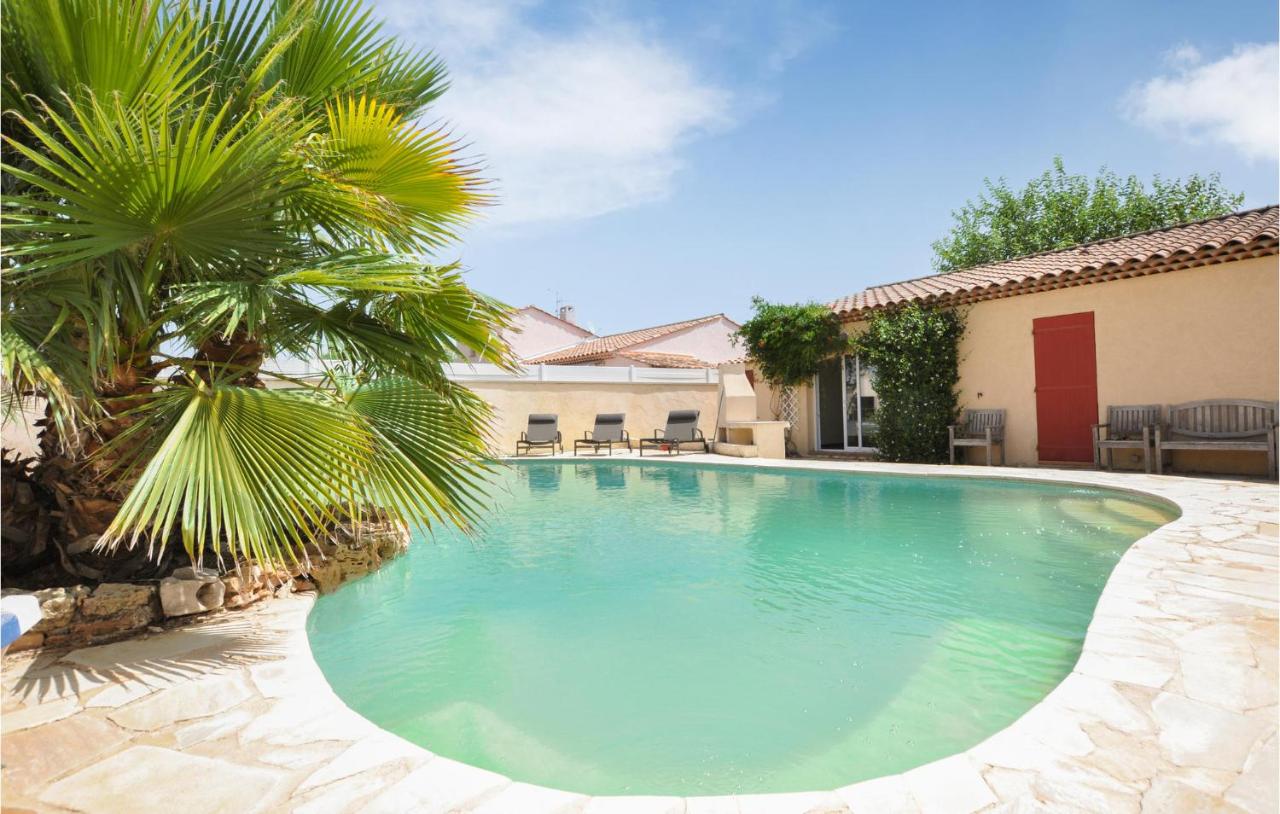 B&B Le Muy - Nice Home In Le Muy With Outdoor Swimming Pool, Wifi And 4 Bedrooms - Bed and Breakfast Le Muy