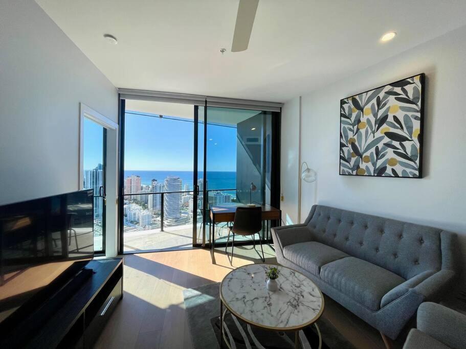 B&B Gold Coast - Brand new luxury OceanView 2beds apt 40F - Bed and Breakfast Gold Coast