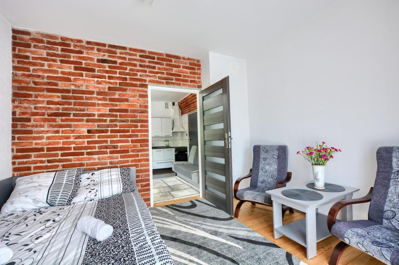 Ceglany Apartament - Ferienwohnung Ustrzyki Dolne