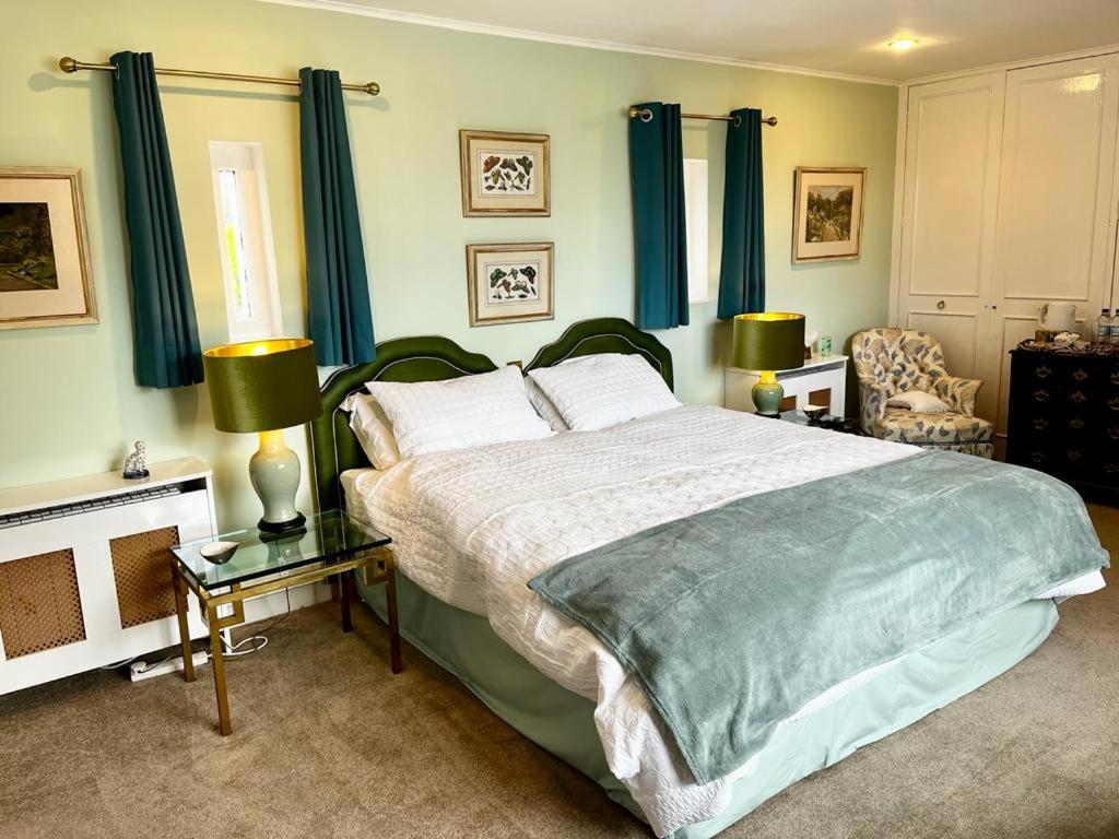 Superior King or Twin Room