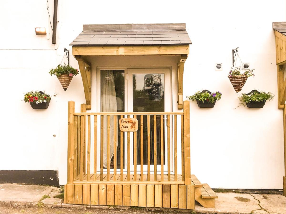 B&B Blakeney - Deers Leap, A modern new personal double bedroom holiday let in The Forest Of Dean - Bed and Breakfast Blakeney
