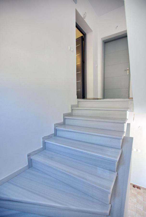 Matoulas Luxury Apartment - Chambres d’hôtes