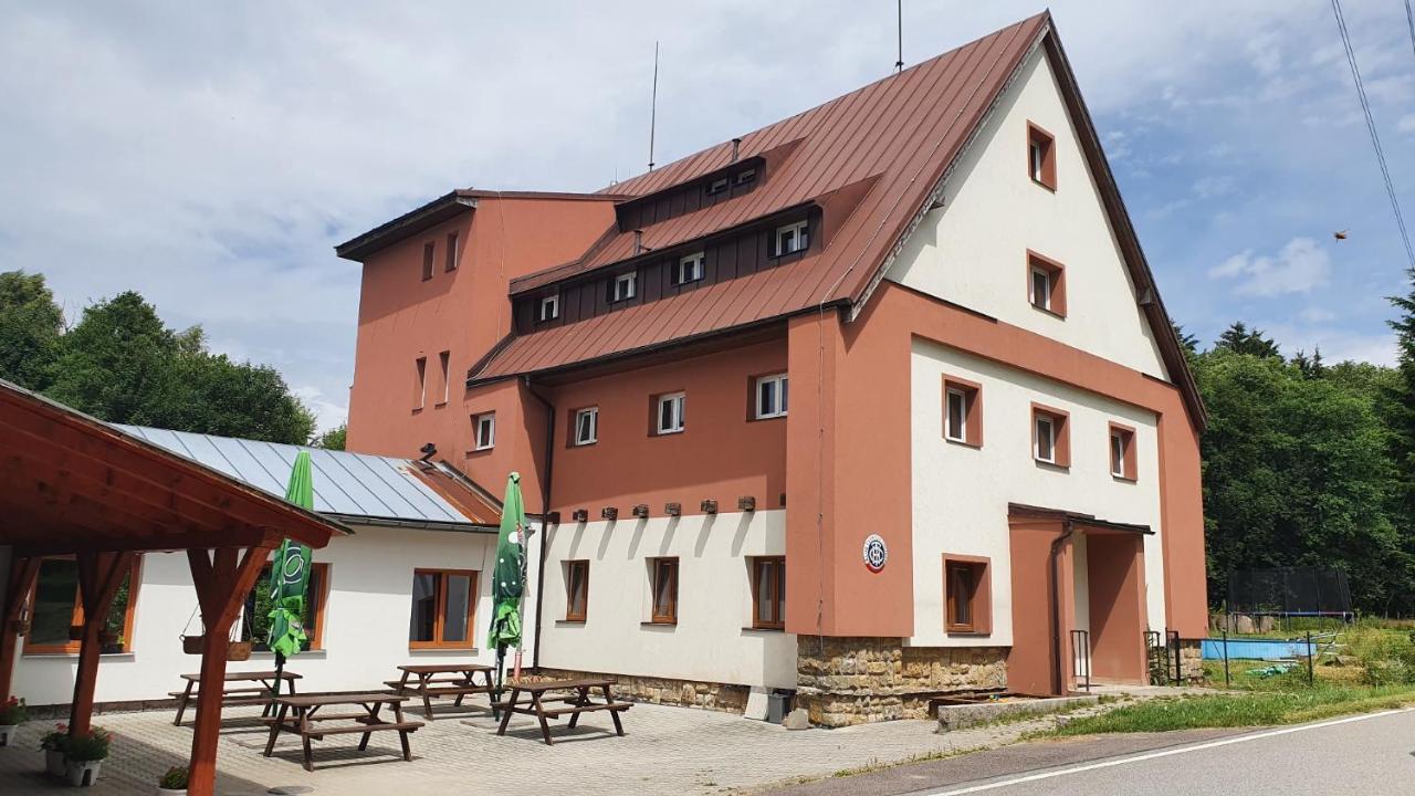 B&B Klášterec nad Orlicí - Chata Na Čiháku - Bed and Breakfast Klášterec nad Orlicí