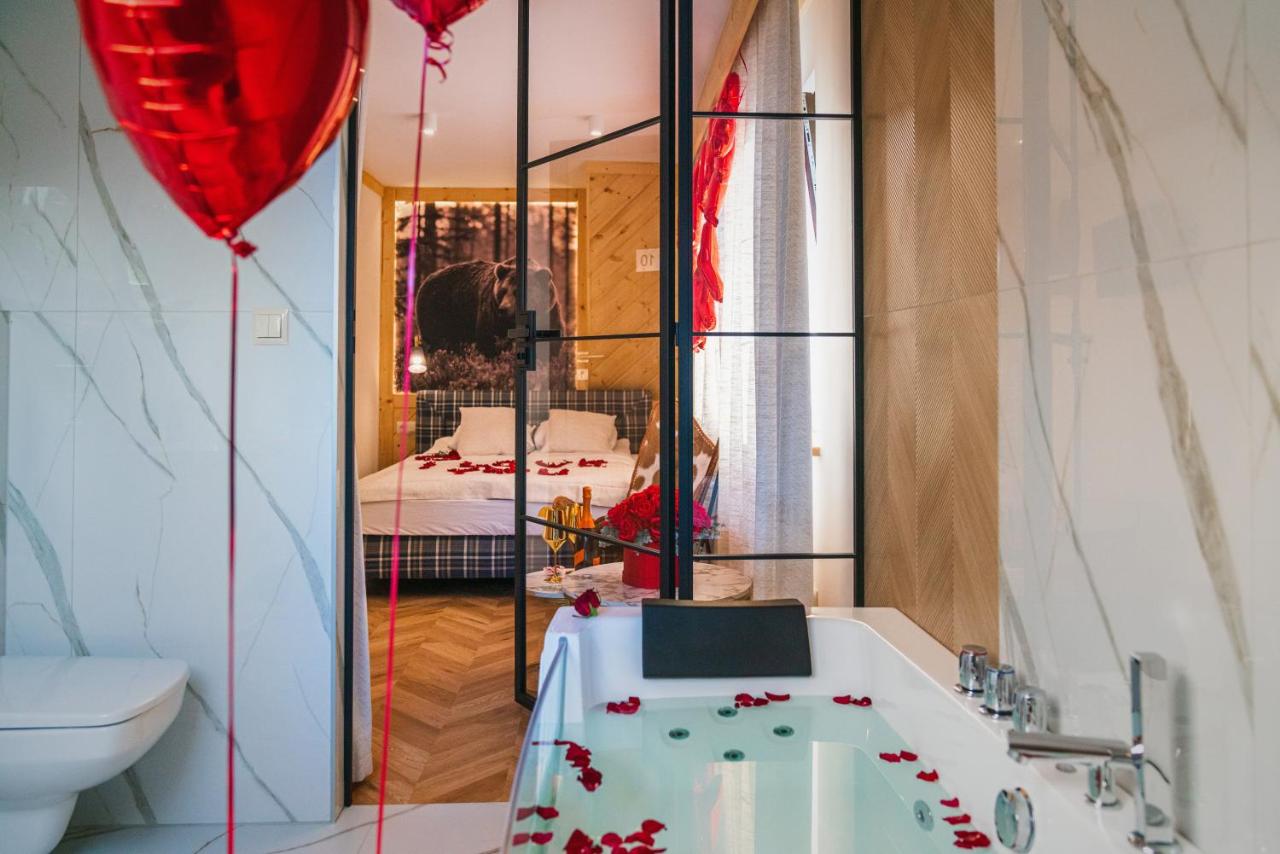 Double Room with Spa Bath