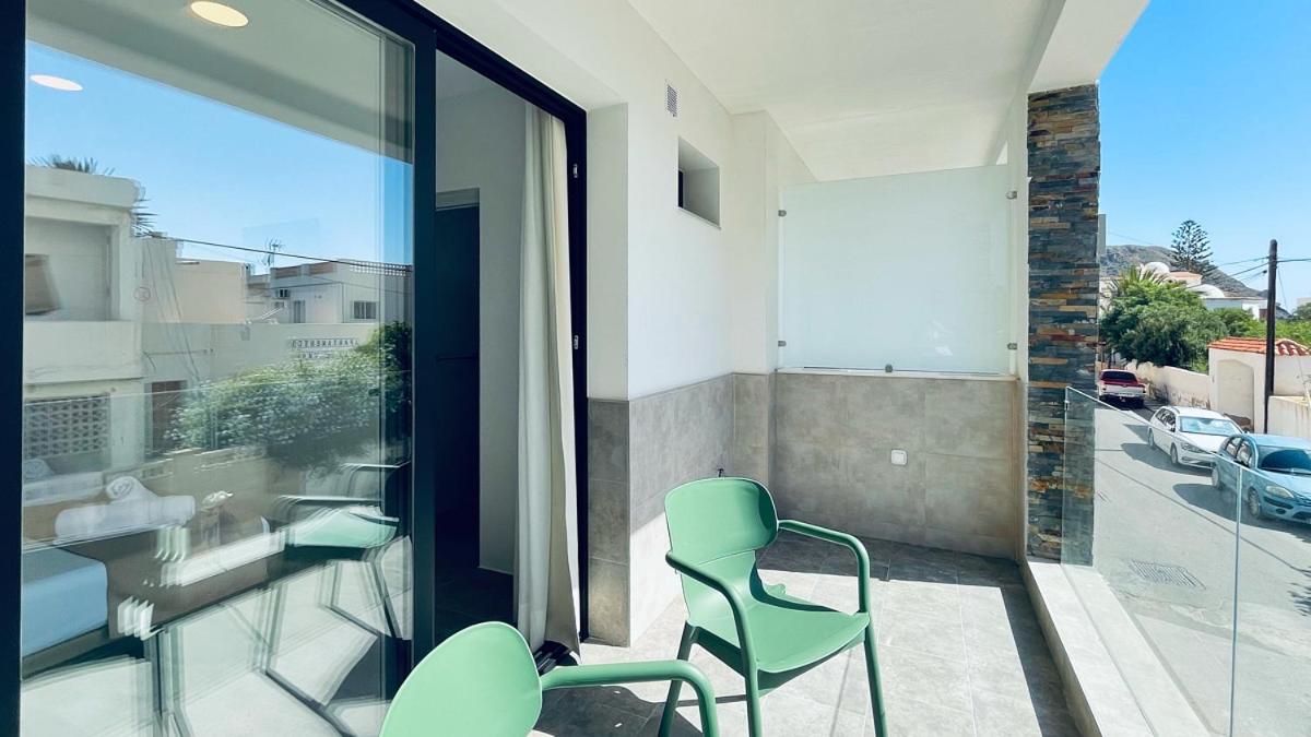 Hostal Aires del Mar - B&B Carboneras