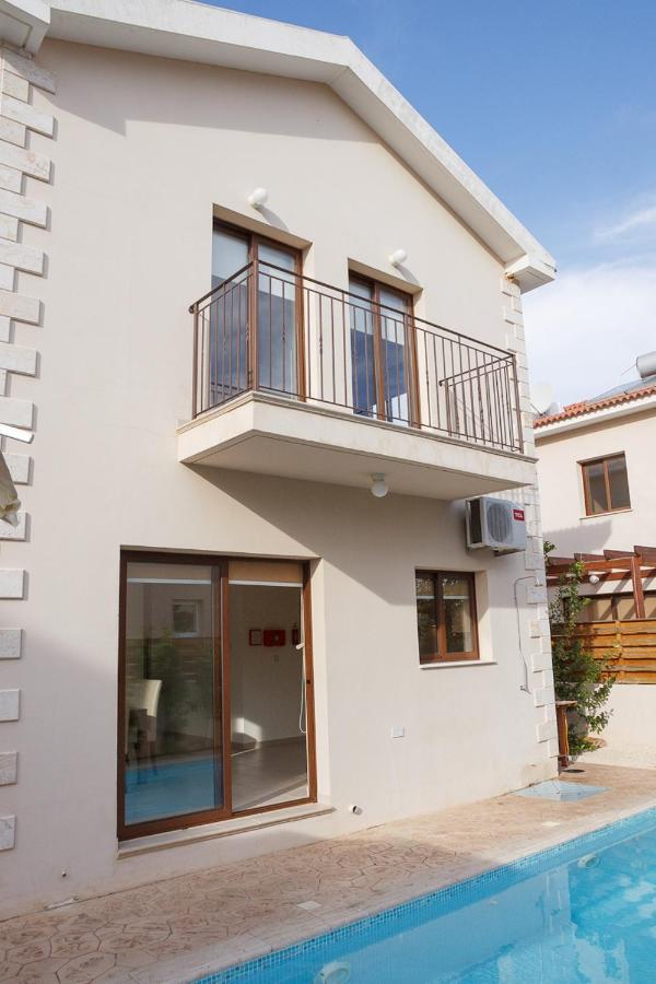 Protaras Holiday Villa 007 - Bed and Breakfast