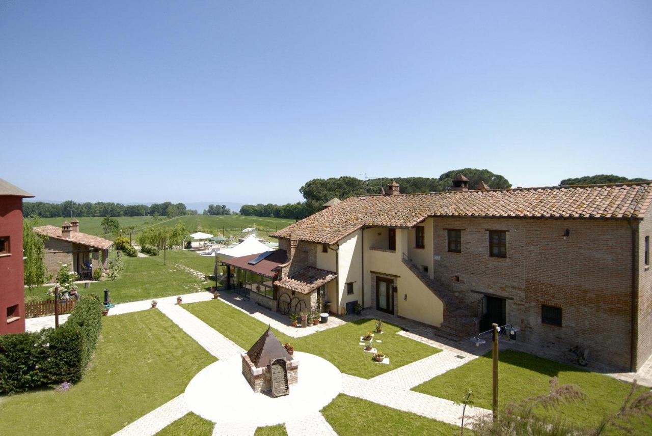 B&B Castiglione del Lago - Country House Podere Lacaioli - Bed and Breakfast Castiglione del Lago