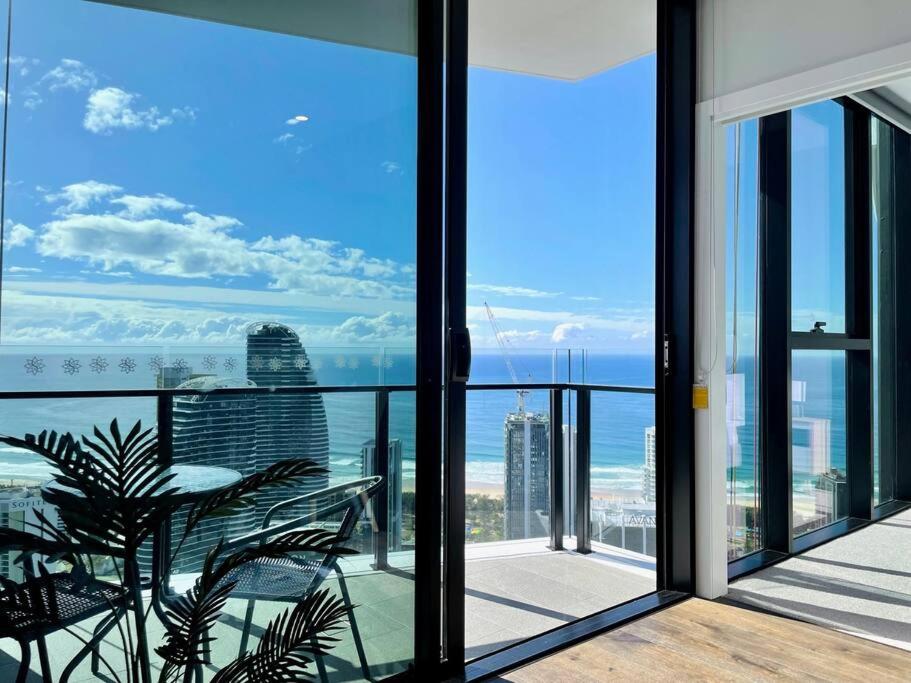B&B Gold Coast - Luxury Oceanview 2beds serviced apt 47F - Bed and Breakfast Gold Coast