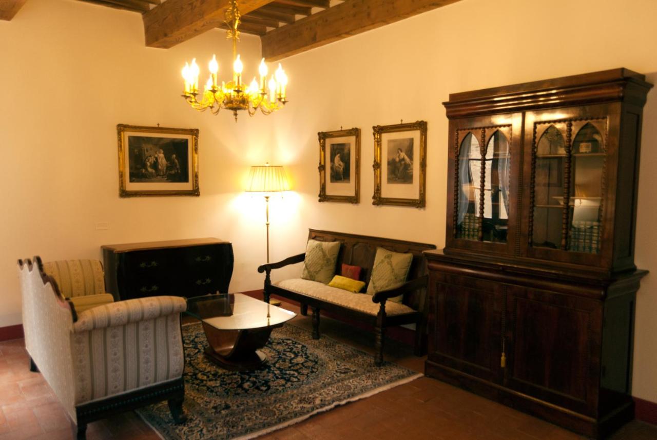 Palazzo Benucci - B&B San Gimignano