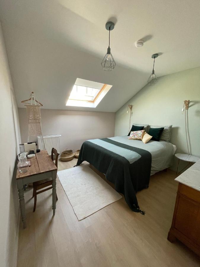 Doppelzimmer mit eigenem externen Bad