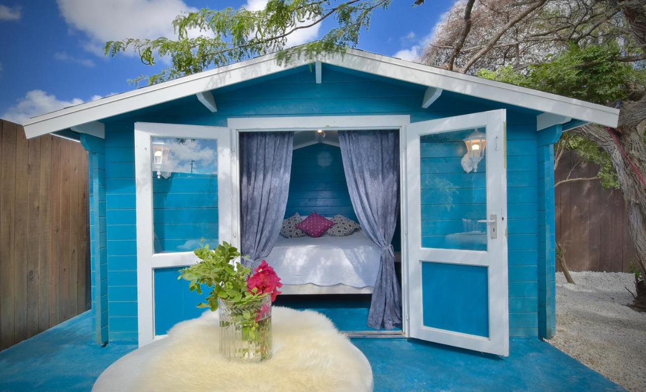 Queen Room with Garden View