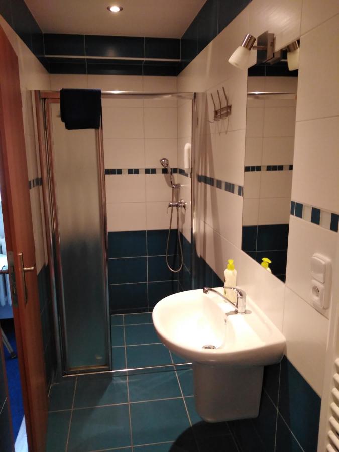 Quadruple Room with Private Bathroom