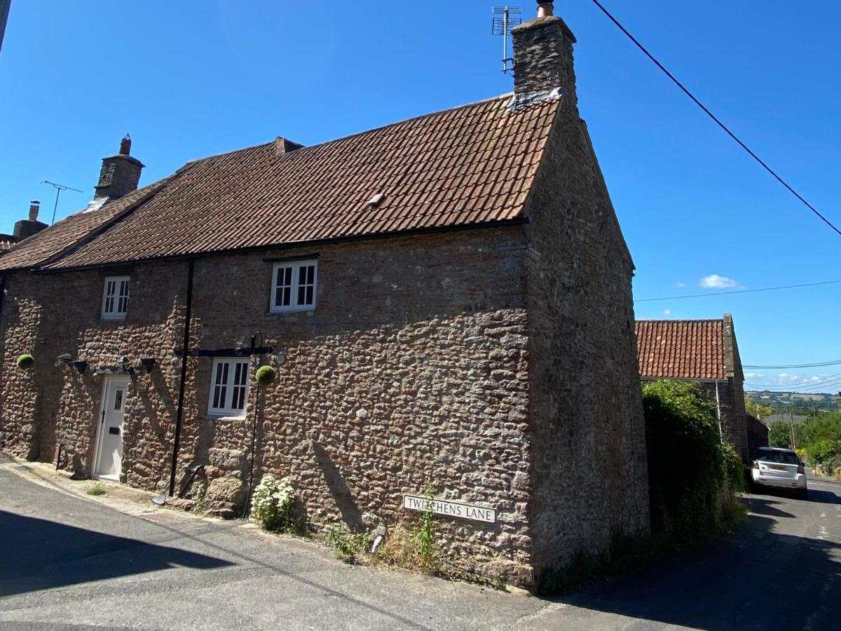 B&B Draycott - The Nook- A Rustic Cottage in a Beautiful Village. - Bed and Breakfast Draycott