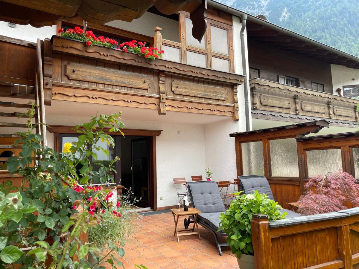 Ferienwohnungen Jana - Bed and Breakfast Mittenwald