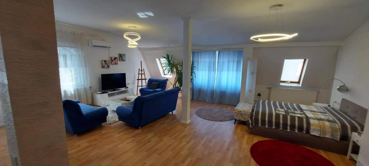 Studio Apartment City Center Prishtina - B&B Prishtina