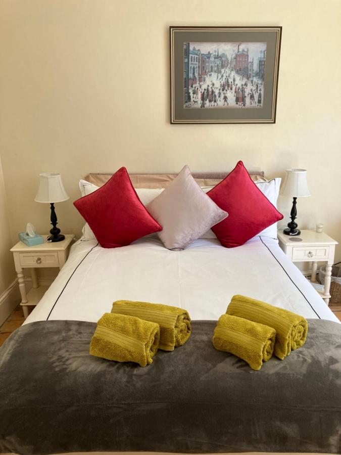 Standard Zimmer mit Kingsize-Bett