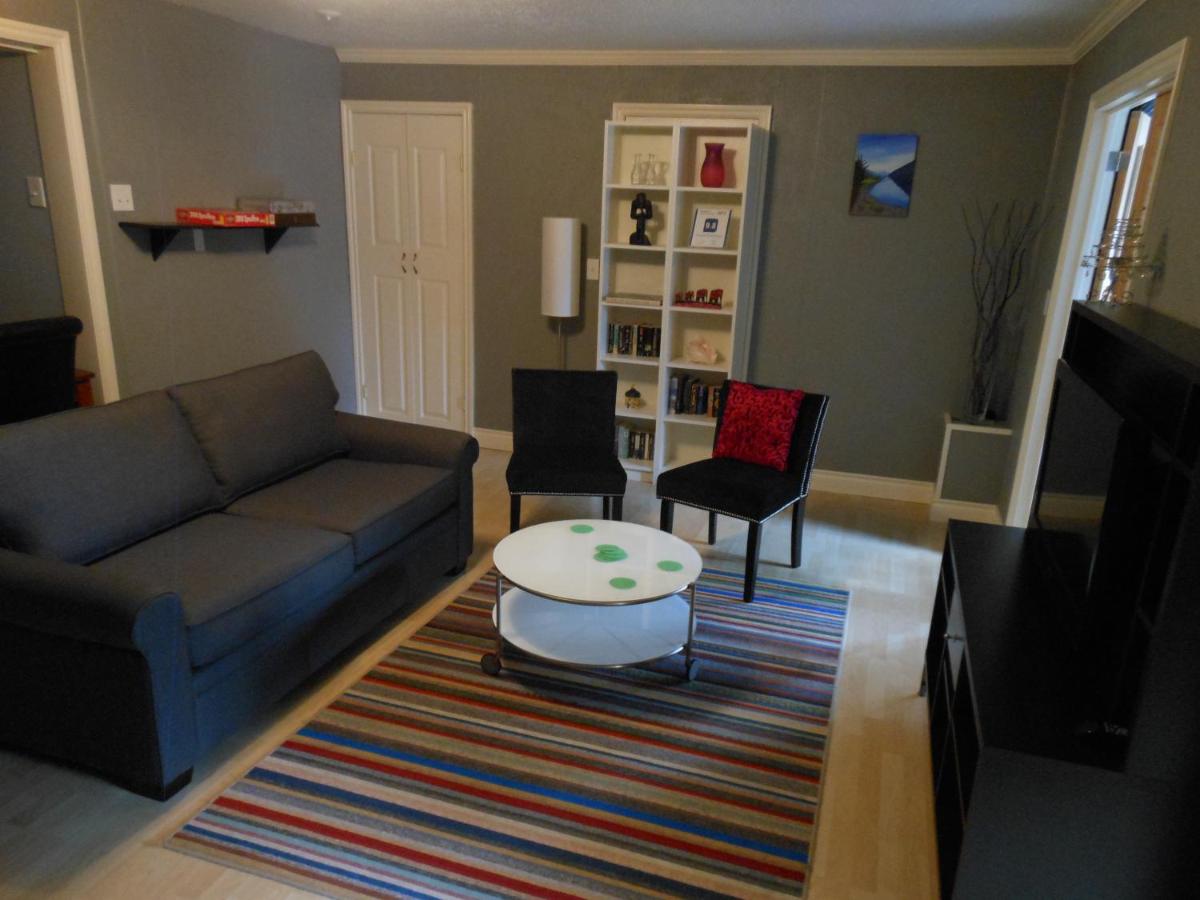 Guesthouse Mountain Escape | 1640 Galt Cres, Revelstoke, BC V0E 2S1