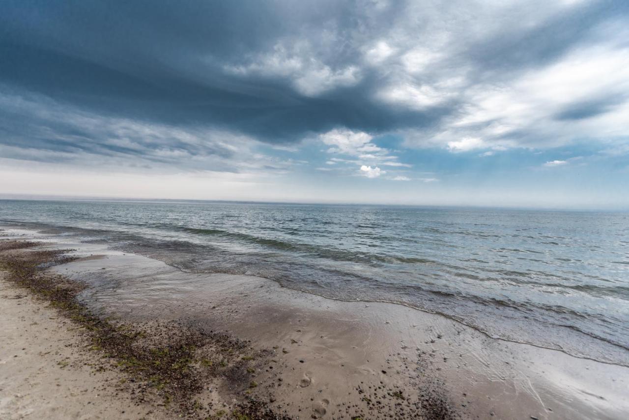 Apartament Let's Sea A17 Gąski - Ferienwohnung