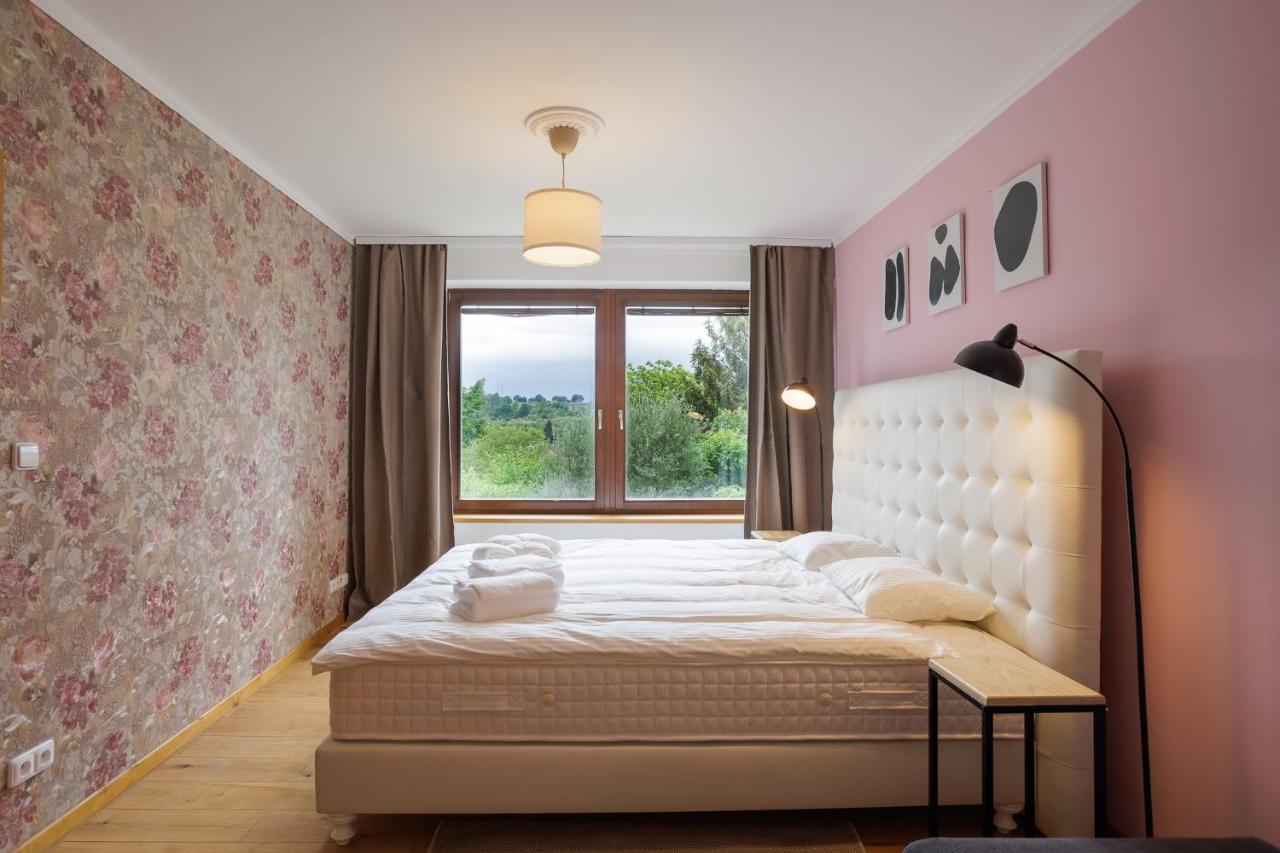 Apartamento con vistas al jardín