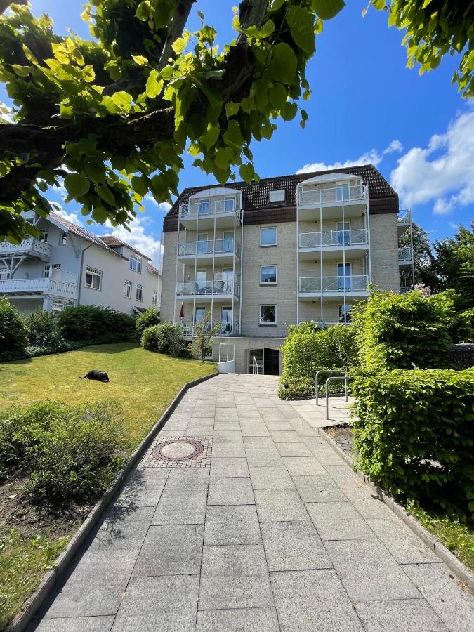 Apartment Kaiserperle mit Balkon direkt am Strand - Chambres d’hôtes