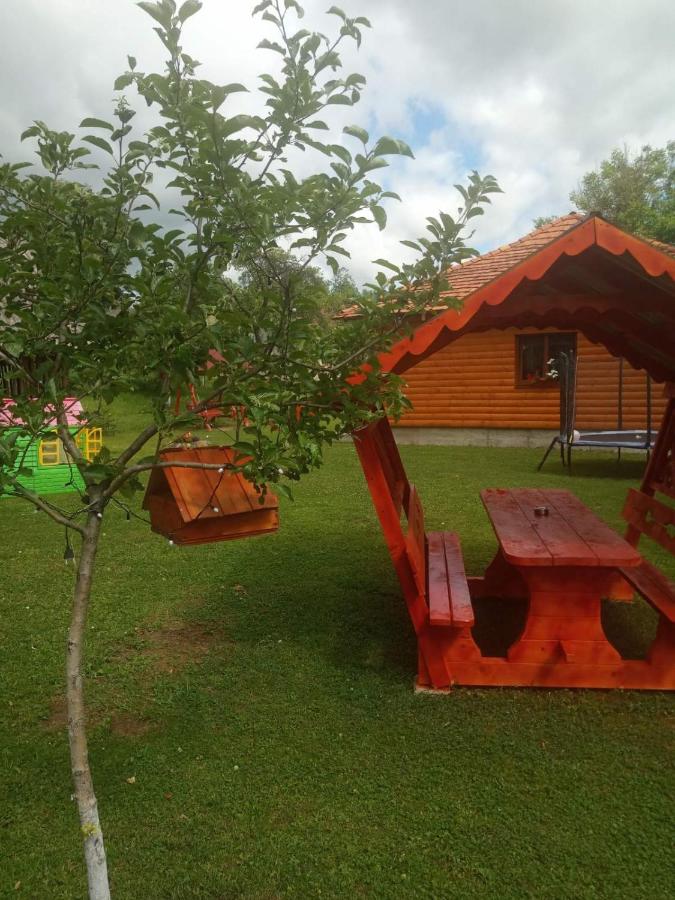 Котедж "Затишний відпочинок" - Bed and Breakfast